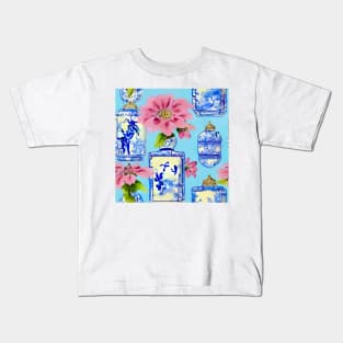 Chinoiserie jars on sky blue Kids T-Shirt